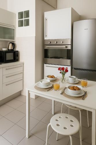 Casa Ozanam - quiet and spacious 6 beds - metro Lima Buenos Aires - Duomo 8 min