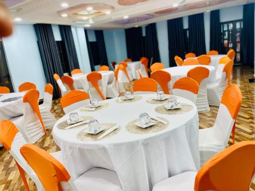 BohiconにあるReine Hôtelのギャラリーの写真