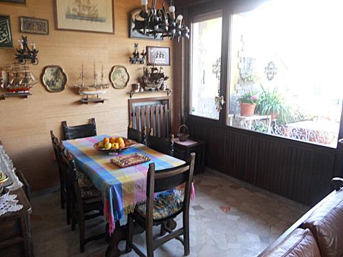 Ruang duduk di L'attico Con Terrazza Vista Lago