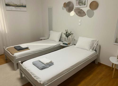 Athens Central Gem 2-Bedroom Retreat
