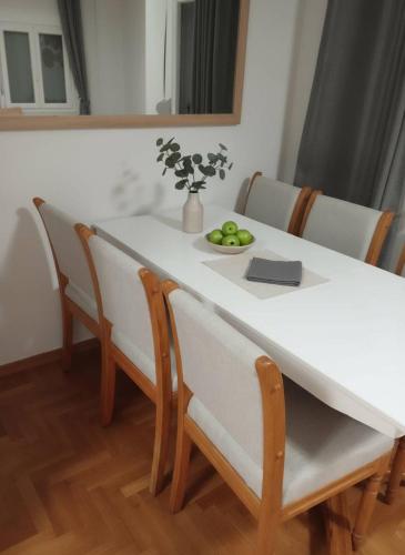 Athens Central Gem 2-Bedroom Retreat