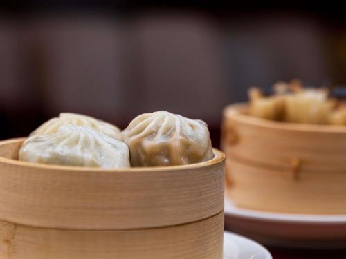 Jídlo v hotelu nebo okolí