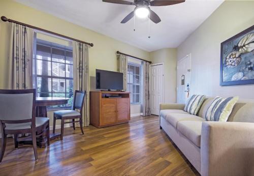 Club Wyndham Cypress Palms photo 106