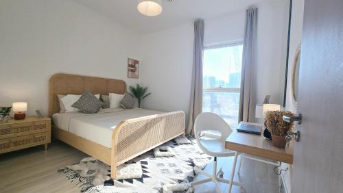 F1 - Camellia 1BR Waters Edge Yas Island, Theme Parks