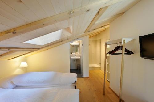 Postel nebo postele na pokoji v ubytování Hotel-Restaurant zum Gade