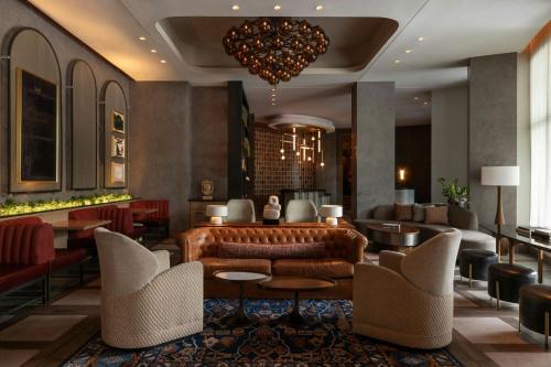 Χώρος καθιστικού στο The Tess, Autograph Collection