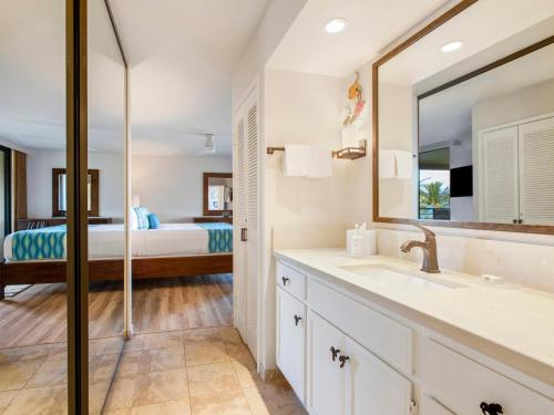 En eller flere senge i et værelse på Polo Beach Club 609