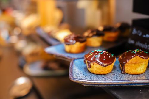 Φαγητό σε αυτό το ξενοδοχείο ή κάπου εκεί κοντά