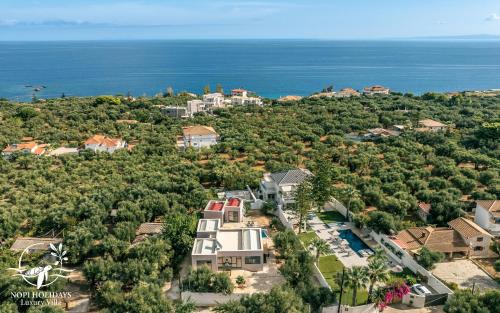 Nopi Exclusive Villa, A Sunlit Retreat by MindYourVilla