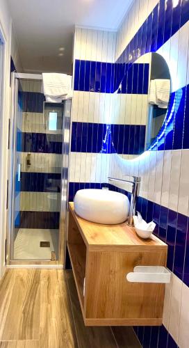 Alleria suites napoli