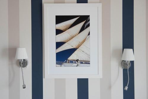Galeriebild der Unterkunft Hôtel The Originals Miramar, Royan Pontaillac in Royan