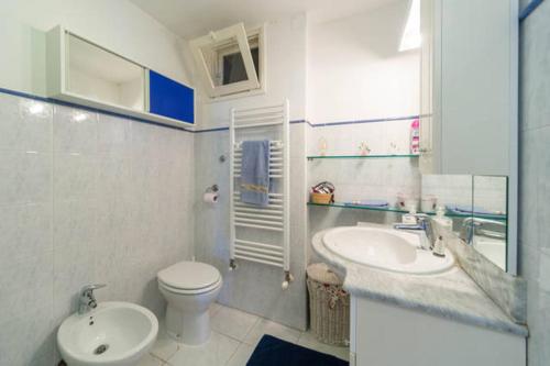 Kylpyhuone majoituspaikassa Giardino dei Limoni