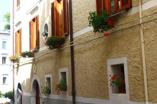 El edificio en el que está el bed and breakfast
