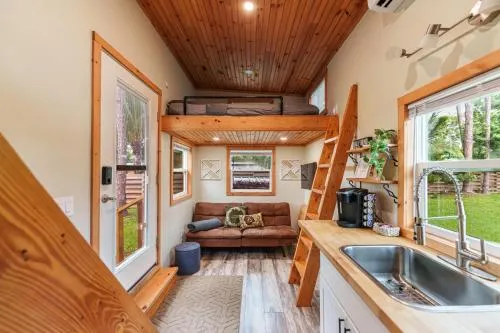 Summer Tiny House in West Palm Beach