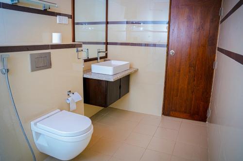 Ένα μπάνιο στο Subra Luxury Rooms