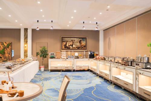 Restaurace v ubytování Khubilai Hotel Ulaanbaatar