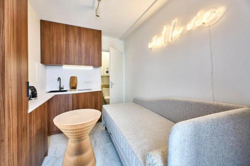 La Villette 19th Design & Bright Studio managed by Mey Agency