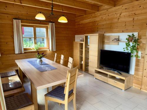 Ruang duduk di Großes Ferienhaus mit 5 Schlafzimmer & 4 Bäder