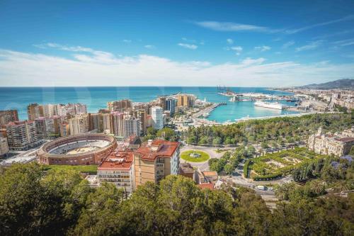 Charming apartment with balcony near center REMS