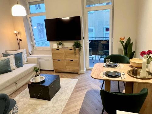 Praterhood Elegant Suites