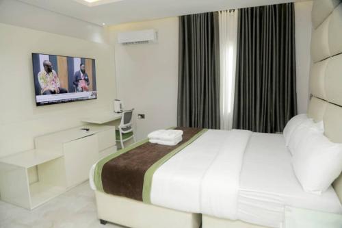 Lushville Hotels and Suites and Apartments