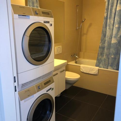 1BR in the trendiest district of the city - West 14