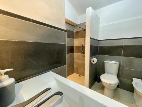 Galería fotográfica de Sardinian Gallery Sa Funtana en Bosa