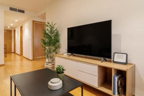 Maikran Signature Exclusive Town Hall Apartment