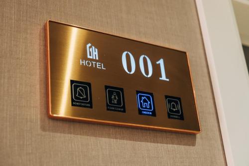 Hotel Golden Madrid photo 95