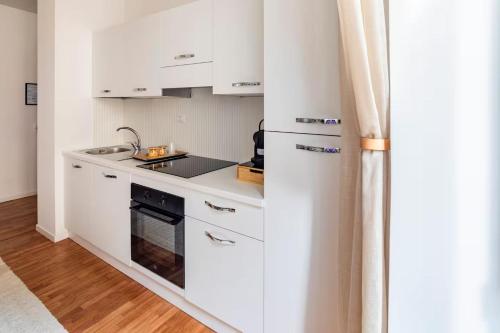 Φωτογραφία από το άλμπουμ του Lux apartments near Colosseum - Rome σε Colderù