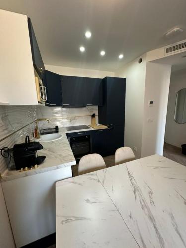 MOON 41 - Appartement Nice 4P