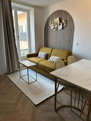 MOON 41 - Appartement Nice 4P