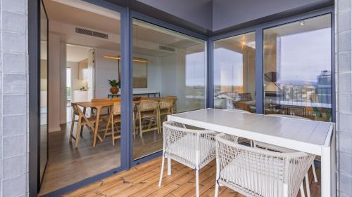 Cascais Premium 3BDR Apartment by LovelyStay