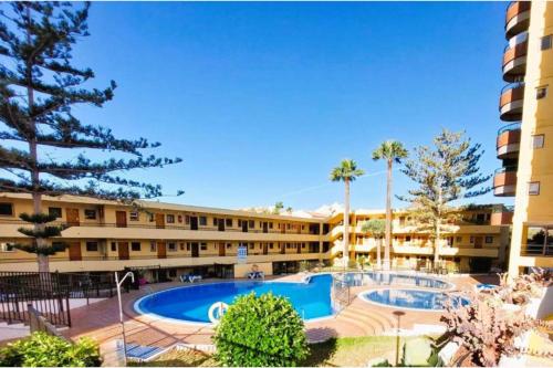Cozy 2-Bed & Sofa-bed Studio - Pool Wifi Pets