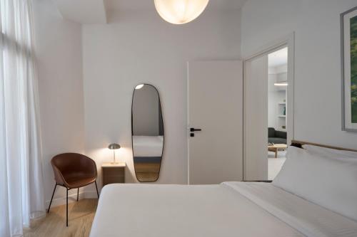 Charitos Luxury Hideaway 2bd Apt in Kolonaki