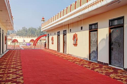 Gambar di galeri bagi Hotel O Ridheshwar Palace di Hanumāngarh