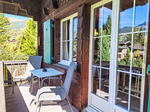 Apartment Chalet Spassvogel by Interhome