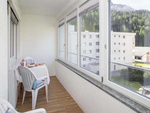 Apartment Chesa Ova Cotschna 306 by Interhome