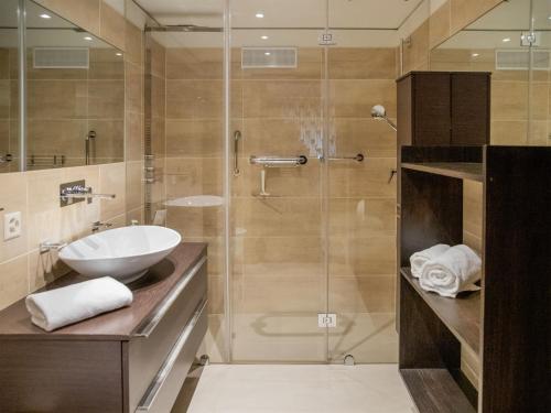 Apartment Chesa Piz Mezdi - St- Moritz by Interhome