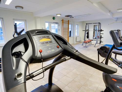 Γυμναστήριο ή/και όργανα γυμναστικής στο Apartment Enita - 2-3km from the sea by Interhome