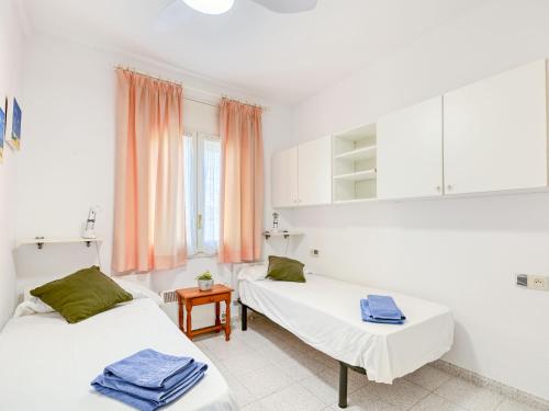 Apartment Sant Maurici by Interhome