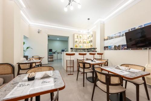 Sonia Hotel & Suites - Adults Only