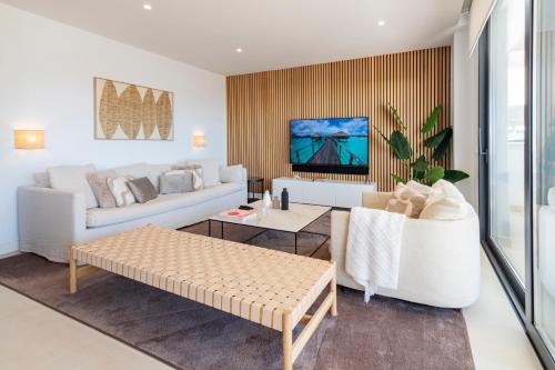 Mara's Apartments Higuerón West - Scandinavian Luxury - Seaviews & Natural Landscapes