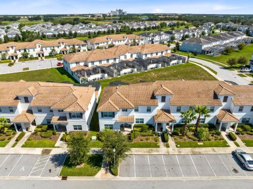 Free waterpark private heated pool near Disney photo 58