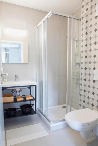 Modern Smart Studios with Prime City Center Location - AL9