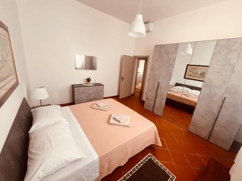 Duomo apartment, near the Medici Chapels