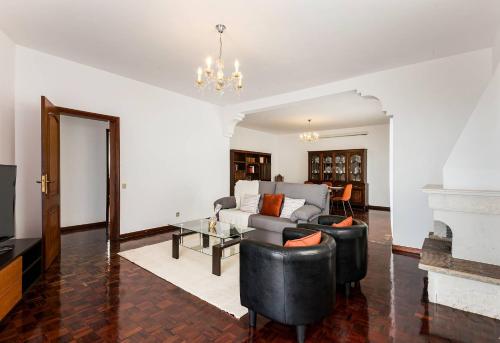 Villa do Carmo by GALMI