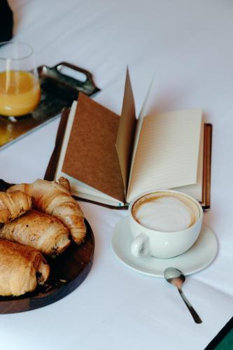 Jídlo v hotelu nebo okolí