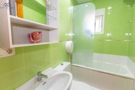 Ένα μπάνιο στο Blue Villa Rest & Pool