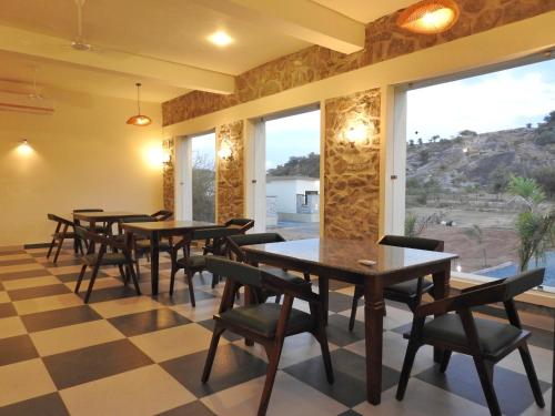 Afbeelding uit fotogalerij van Jawai-e-khaas in Bijāpur